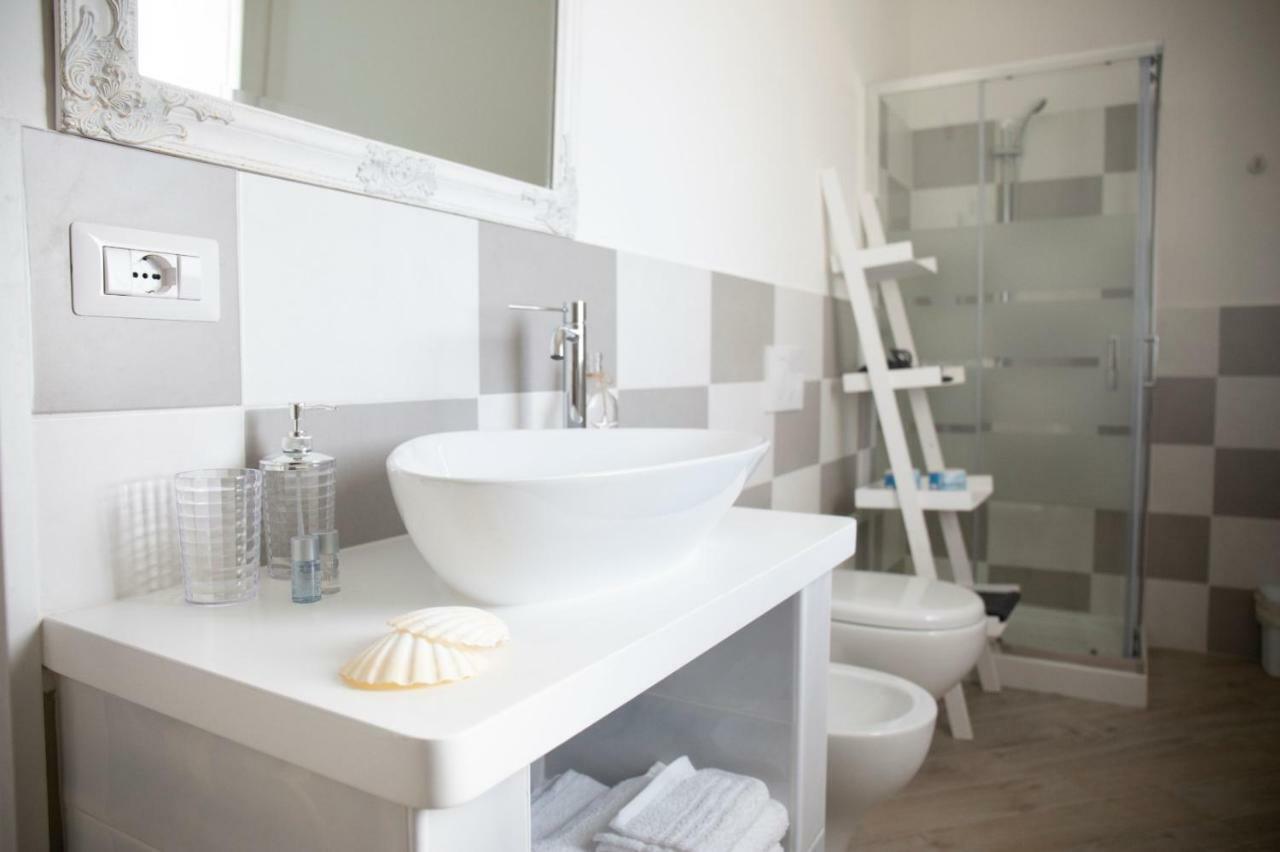 Luca'S Rooms Valledoria  Zewnętrze zdjęcie
