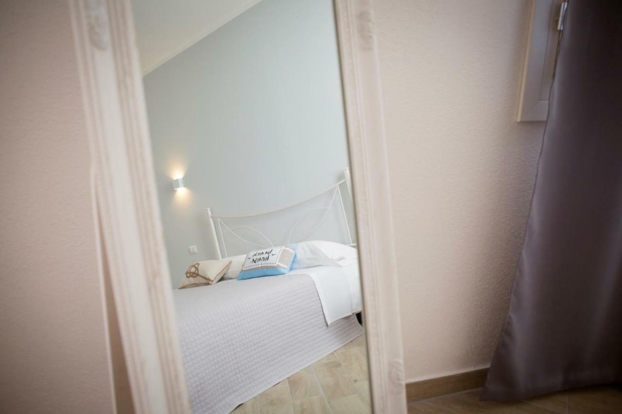 Luca'S Rooms Valledoria  Zewnętrze zdjęcie